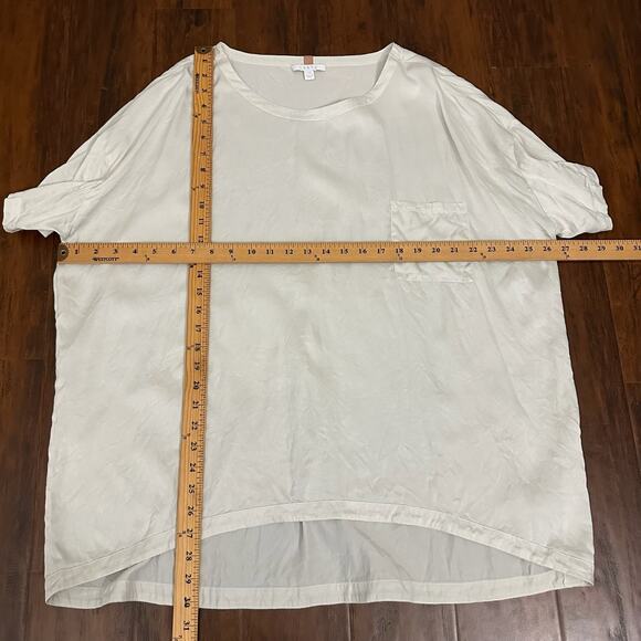 LUNYA Washable Silk Tee Off-White Satin Oversized Comfy T-Shirt - Picture 9 of 9